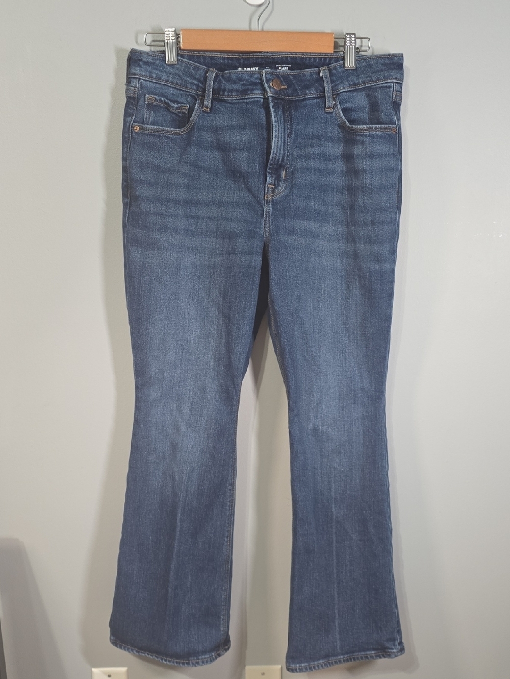 Old Navy Jeans Women's Size 12p 12 Petite Blue Extra High-Rise Flare